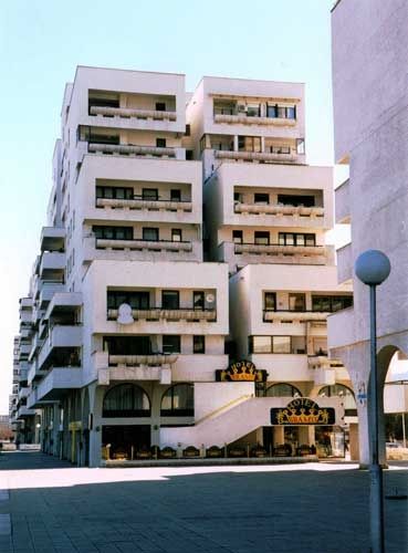 Brams Es Hotel Skopie Exterior foto